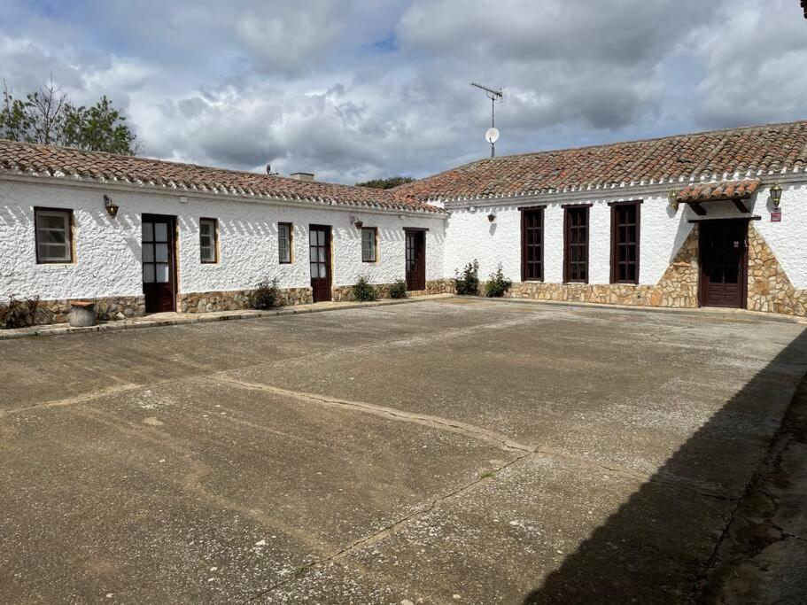 Casa rural en una finca de 300 ha reg 49426 Manganeses de la Polvorosa Exterior foto